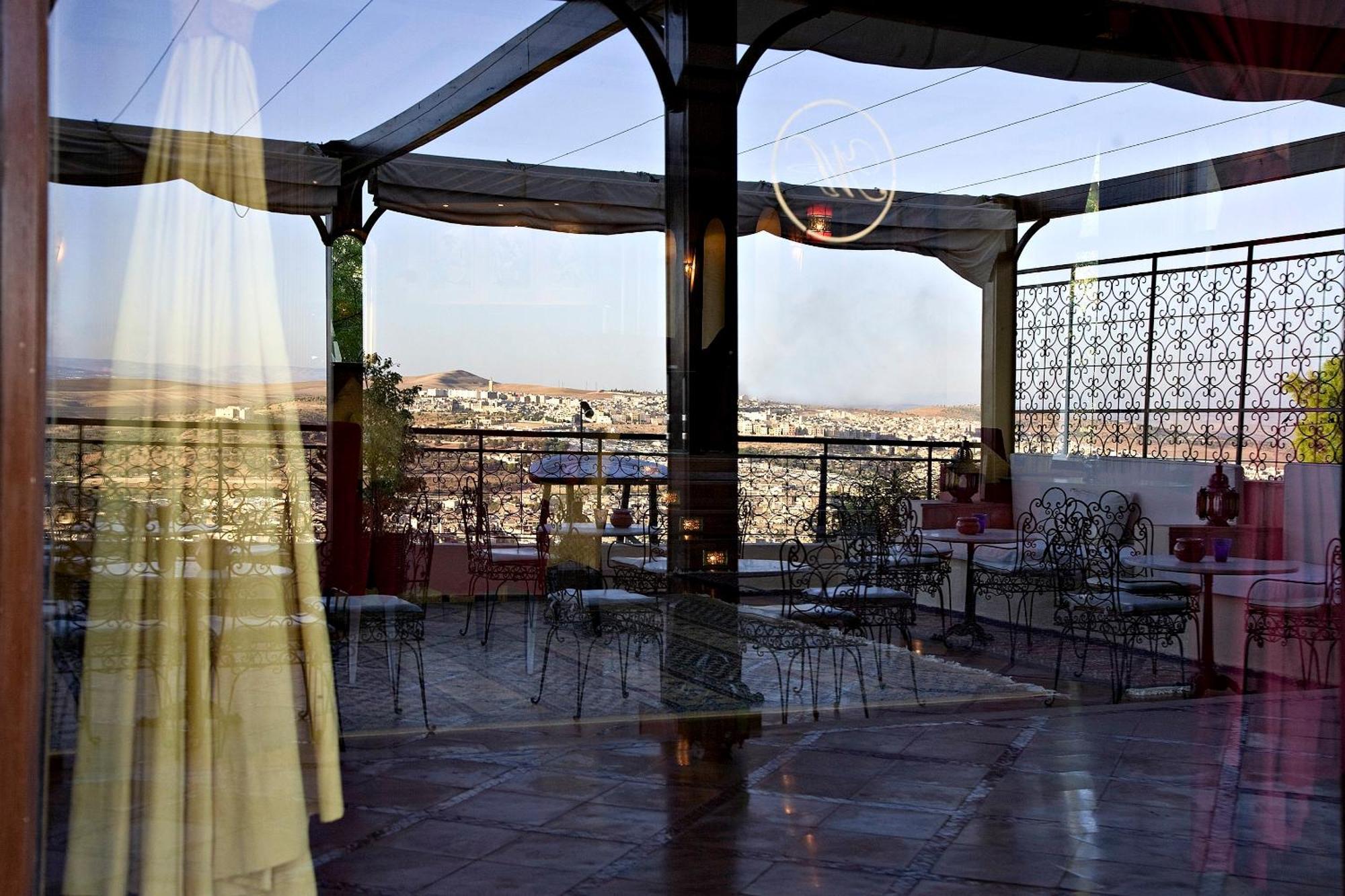 Les Merinides Fez Buitenkant foto