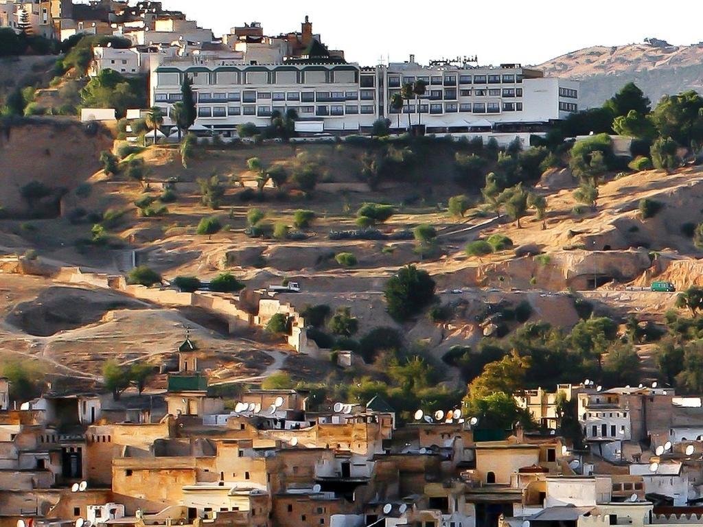 Les Merinides Fez Buitenkant foto